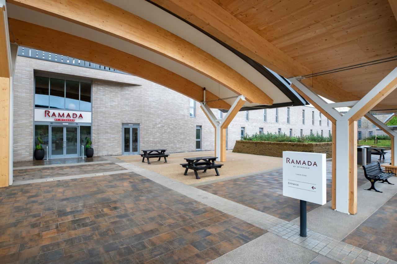 Hotel Ramada By Wyndham Leeds East Zewnętrze zdjęcie